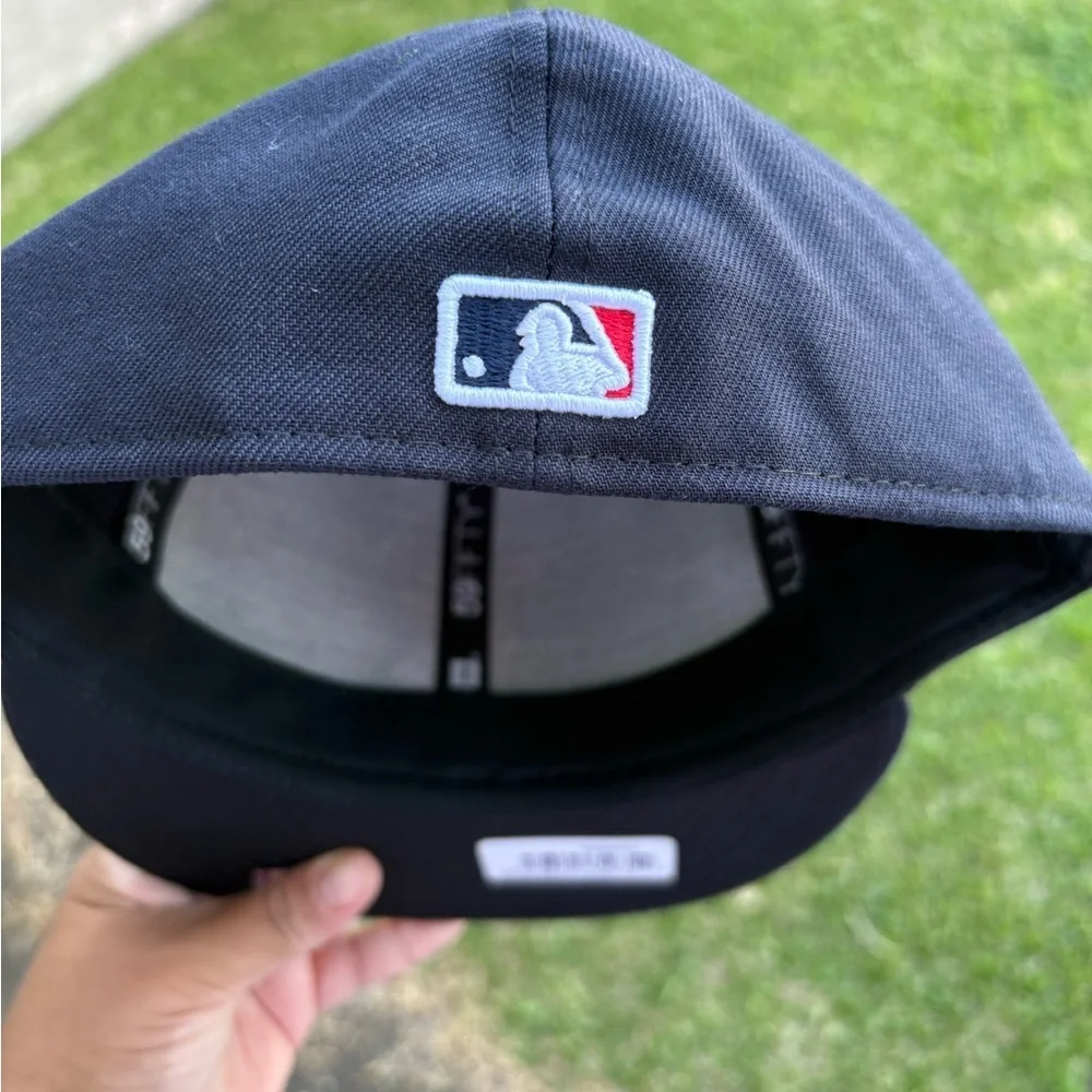 New Era Boston Red Socks Jackie Robinson Patch Fitted Hat 7 7/8